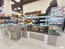 Сумки / Кожгалантерея Островок сумок и часов в Краснодаре