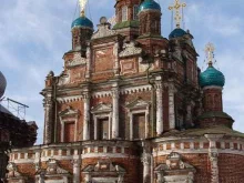 Храмы / Соборы / Церкви Церковь в честь Смоленской иконы Божией Матери в Нижнем Новгороде