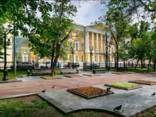 Школа программистов, Покровский бульвар, 11 ст2 
