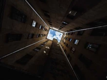 Частичка счастья, Большой Казачий переулок, 11 