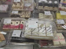 ИП Зырянов С.С. Магазин по продаже кондитерских и хлебобулочных изделий в Якутске