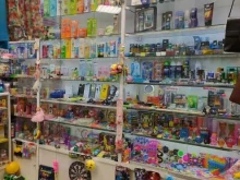 Косметика / Парфюмерия Магазин косметики и игрушек в Новосибирске