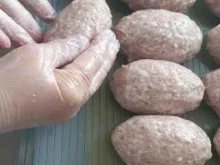 Мясное царство, Линейная, 105 