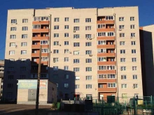Жэ Тэм, Школьная улица, 10 