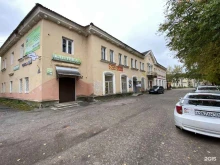 магазин Красное и белое в Сланцах