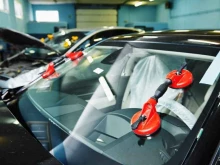 Тонирование автостёкол Автосервис по ремонту и установке автостекол в Новороссийске