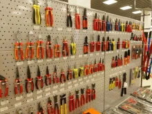 магазин спецодежды и инструментов Спецмонтаж-2 в Нижневартовске