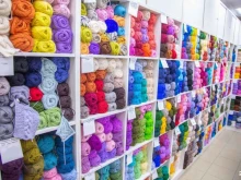 магазин товаров для рукоделия, шитья и творчества Искусница в Гатчине