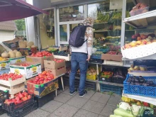 Магазин овощей и фруктов, Заводская, 7в 