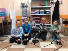 Hi robots, проспект Авиаконструкторов, 2 
