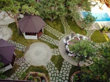 ресторанный дворик Alpen House в Ставрополе
