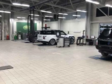 Автосалон Jaguar Land Rover САТУРН-Р-АВТО в Перми