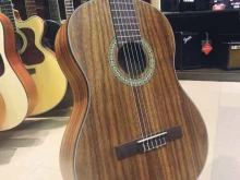 Ремонт / реставрация музыкальных инструментов Music-shop в Санкт-Петербурге