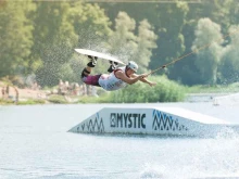 кабельный вейк-парк Sunpark surf&wake в Санкт-Петербурге