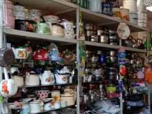 Магазин посуды и сувенирной продукции, проспект Художников, 15 к1 