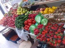 Магазин овощей и фруктов, Мулланура Вахитова, 5Б 