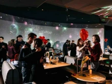 компания по организации вечеринок, быстрых свиданий и трансформационных игр Flirt-parties в Санкт-Петербурге