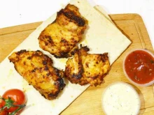 шашлычная Много мяса на мангале в Волгограде