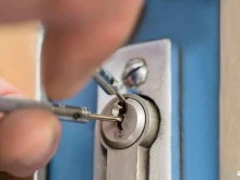 служба АвтоТехпомощь86 в Сургуте