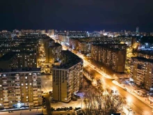 Уютное свидание на крыше, 40-летия Победы, 44 
