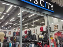 магазин верхней одежды Men`s city в Новосибирске