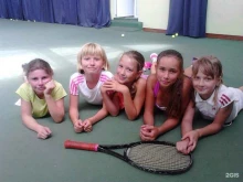 Спортивные школы Спортивная школа по теннису им. Б. Маниона в Челябинске