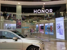фирменный магазин Honor в Тюмени