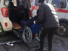 Перевозка автотранспортом людей с ограниченными возможностями Служба перевозки лежачих больных и инвалидов колясочников в Хабаровске
