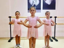 Золотая Туфелька, Зелёная улица, 74 к1 
