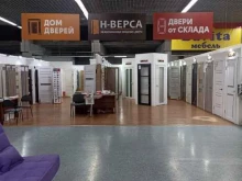 Двери н-верса, проспект им. газеты Красноярский Рабочий, 27 ст4 