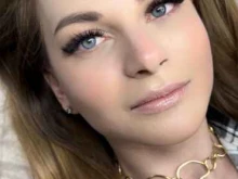 Lashroom, Невзоровых, 53 