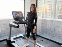 студия EMS тренировок и массажа Alice Wellness в Сочи