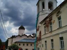 Храмы / Соборы / Церкви Церковь Жён-Мироносиц в Великом Новгороде