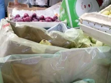 Овощи / Фрукты Магазин по продаже фруктов и овощей в Красноярске