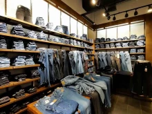 магазин джинсовой одежды Colin`s в Сыктывкаре
