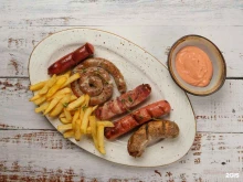 Bing Gyros, Кутякова, 38г 