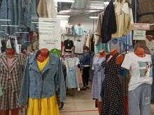 Верхняя одежда Магазин женской одежды в Березовском