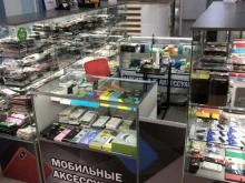 Солнцезащитные очки Островок мобильных аксессуаров в Ростове-на-Дону