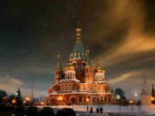 Крестильный храм Михаило-Архангельский кафедральный собор в Ижевске