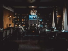 британский паб Mycroft Pub в Великом Новгороде