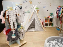 магазин детской одежды, аксессуаров и игрушек Mama`s place в Челябинске